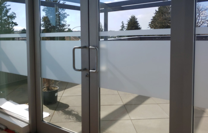 frosted-vinyl-window-signage | signsonline.ca